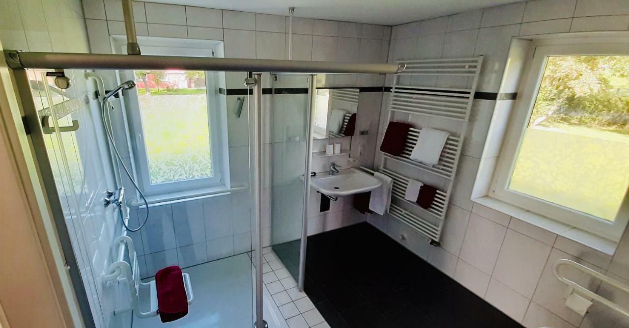 Funnys Deichblick Apartment Butjadingen Exterior photo